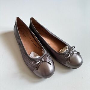 VIONIC Minna Pewter Ballerina Flat Shoes Size 10